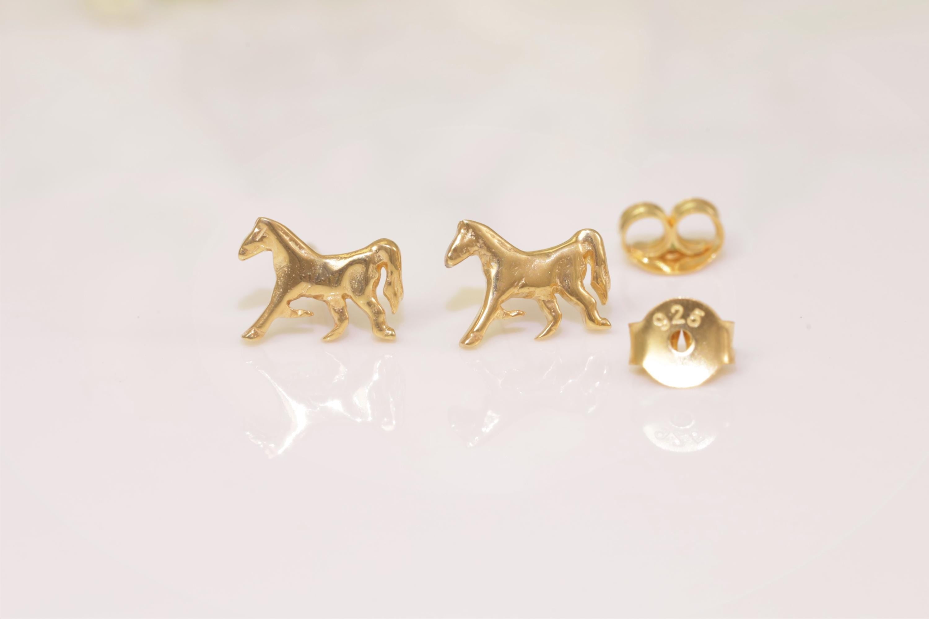 Horse Stud Earrings, Horse Stud Charm, Minimalist Horse Earrings, Animal Jewelry, Classic Earrings, Bridesmaid Gift